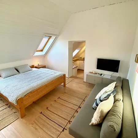 Ablakalúdra Aszófői Apartamento *