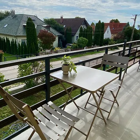 Ablakalúdra Aszófői