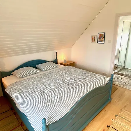 Ablakalúdra Aszófői