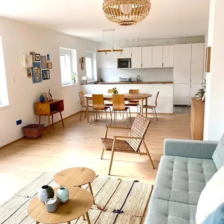 Ablakalúdra Aszófői