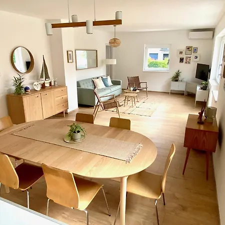 Ablakalúdra Aszófői