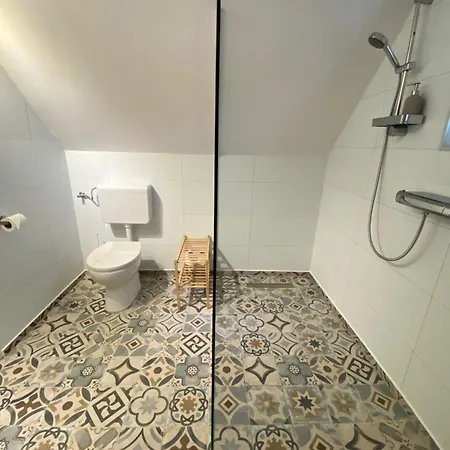 Ablakalúdra Aszófői Apartamento