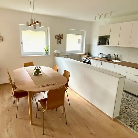 Apartment Ablakaludra Aszofoi