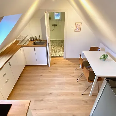 Ablakalúdra Aszófői Apartamento *