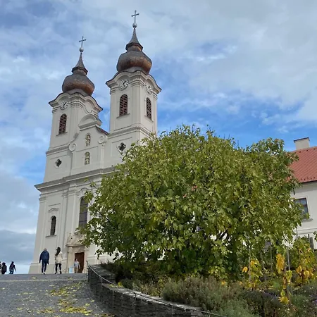 Ablakaludra Aszofoi