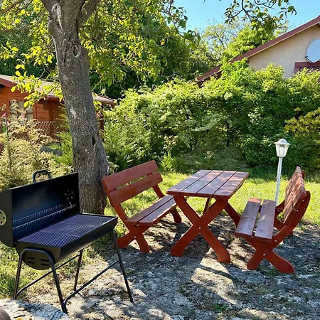 Ablakaludra Aszofoi Appartement